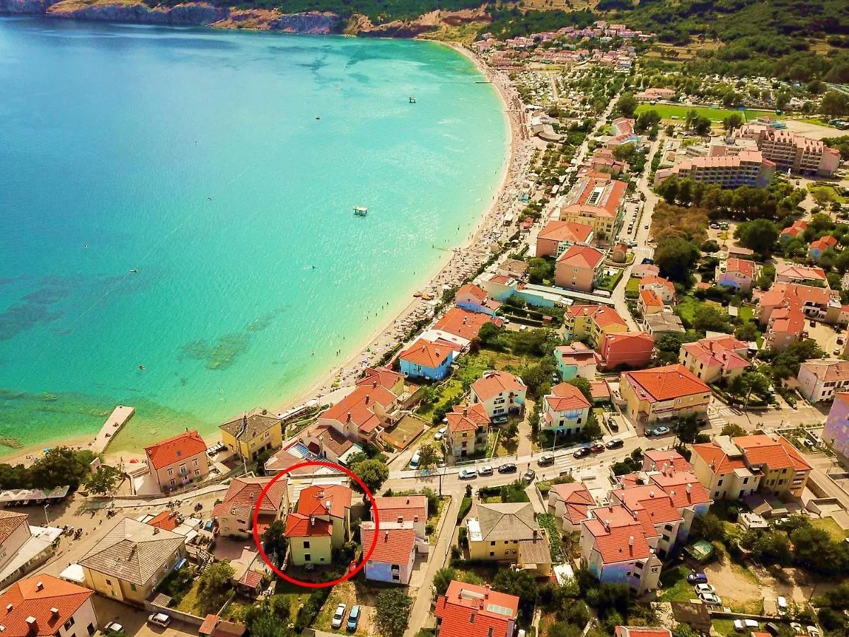 Gasthof Studio Apartments Cavrak With Terrace Baška