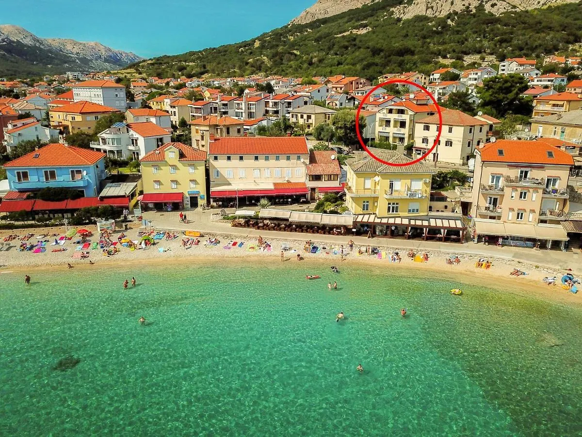 Studio Apartments Cavrak With Terrace Baška 0*,
