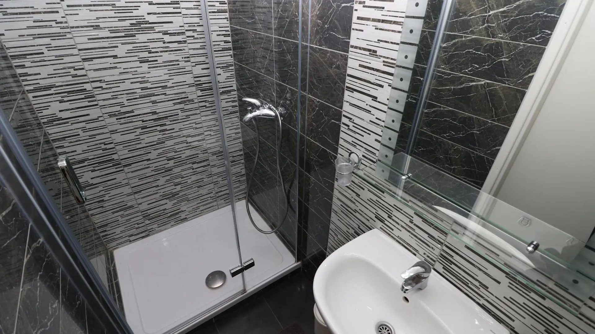 Gasthof Studio Apartments Cavrak With Terrace Baška