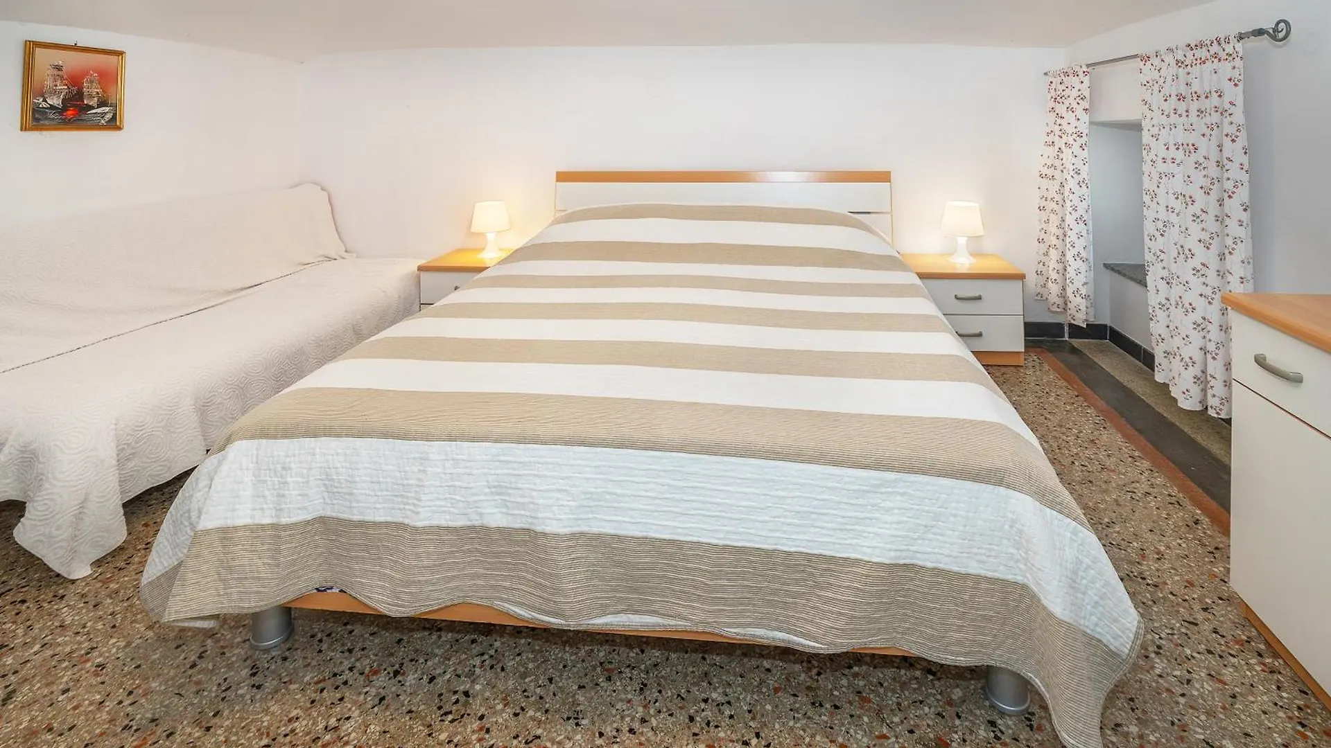 Gasthof Studio Apartments Cavrak With Terrace Baška